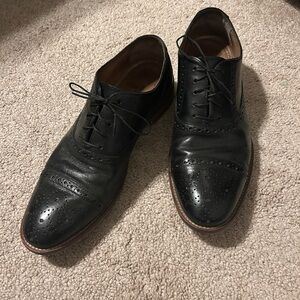 Classic Johnston & Murphy Black Leather Men's Dress Shoes